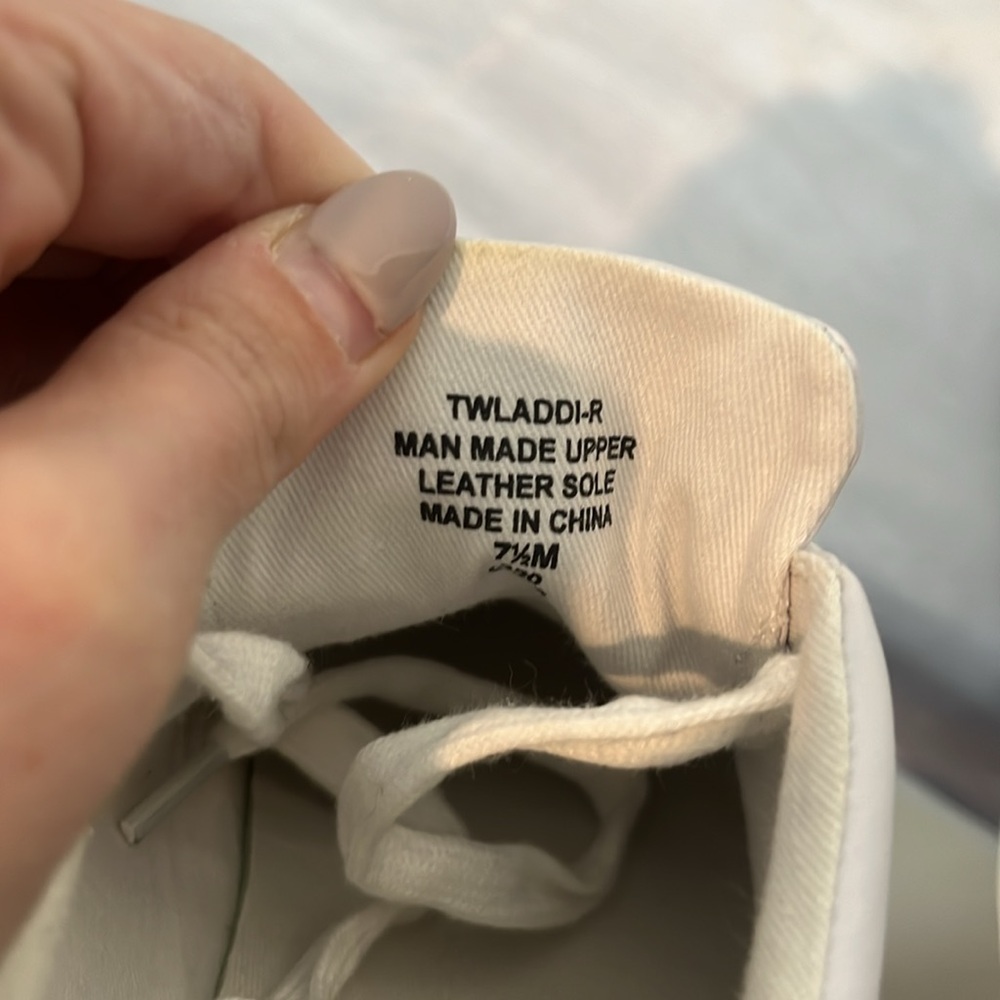 Tommy Hilfiger White Leather Sole Sneakers - Picture 11 of 13